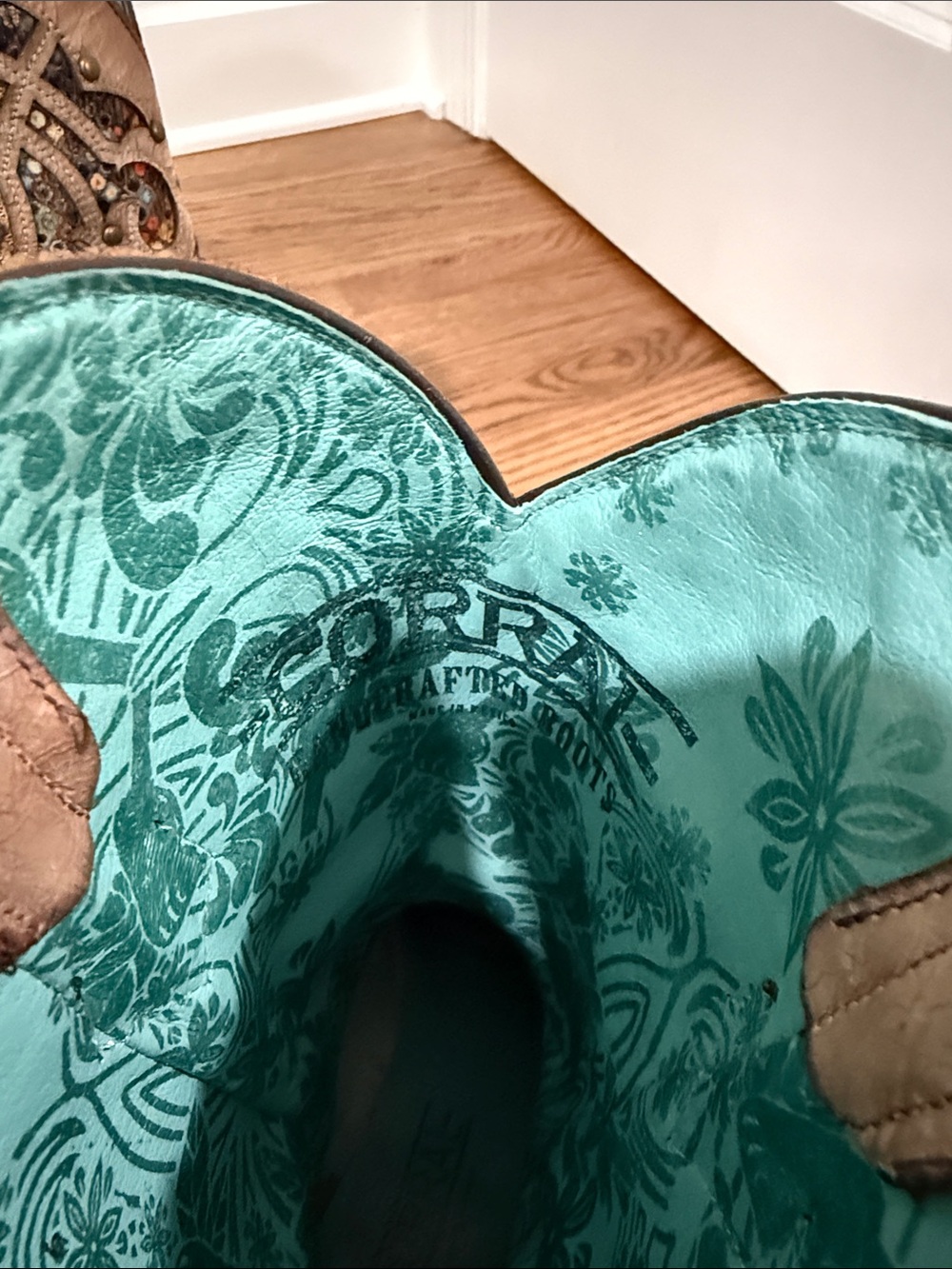 Beige Embroidered Women’s Lace-Up Western Boots with Turquoise Lining - Picture 2 of 4
